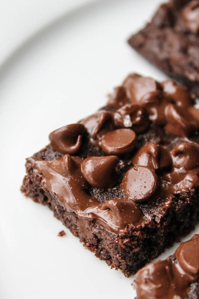 brownies made with melted chocolate chips