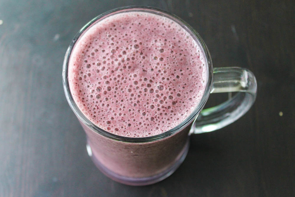 Creamy Berry Smoothie | Simple Sweets & Treats